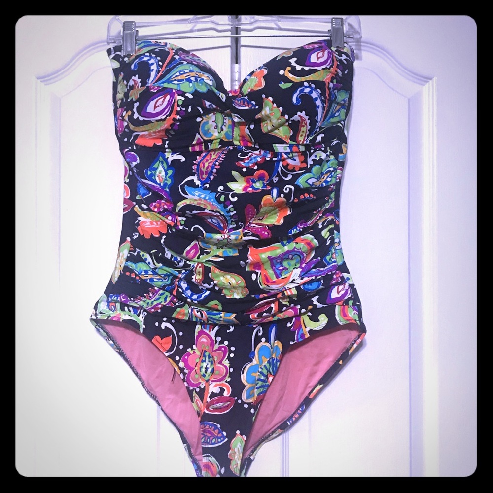 Anne Cole, One piece bathing suit